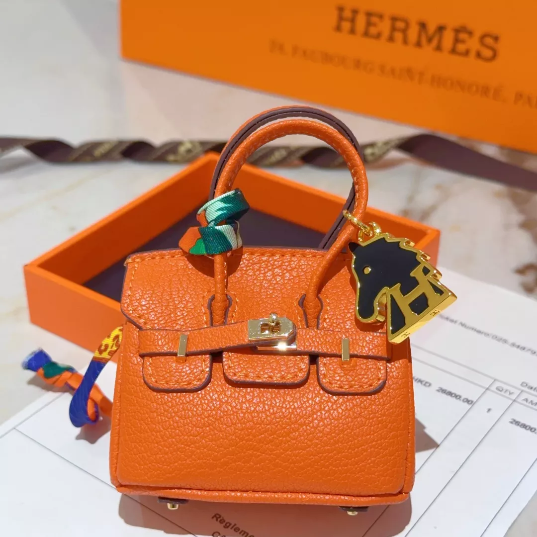 hermes key holder and boucle de sac s_12b044b4